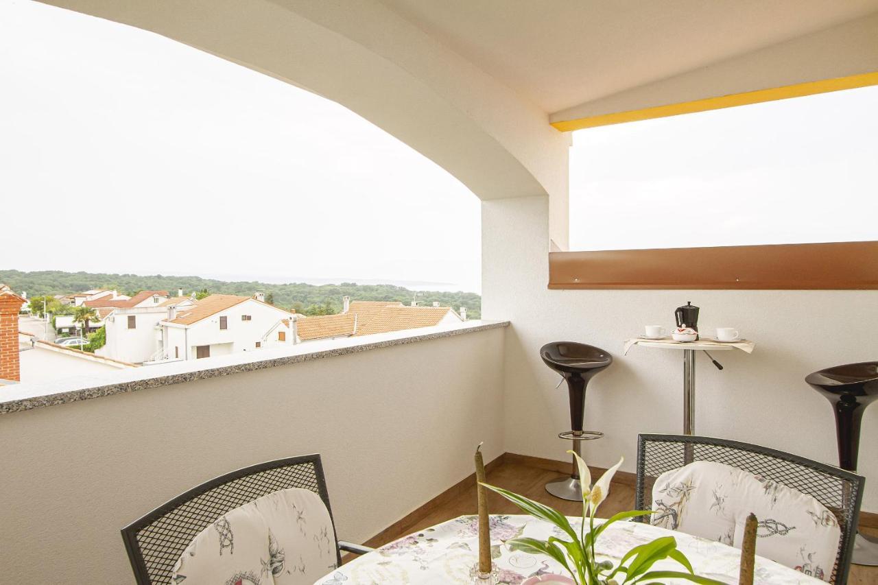 Apartmani Justic Njivice Exterior foto